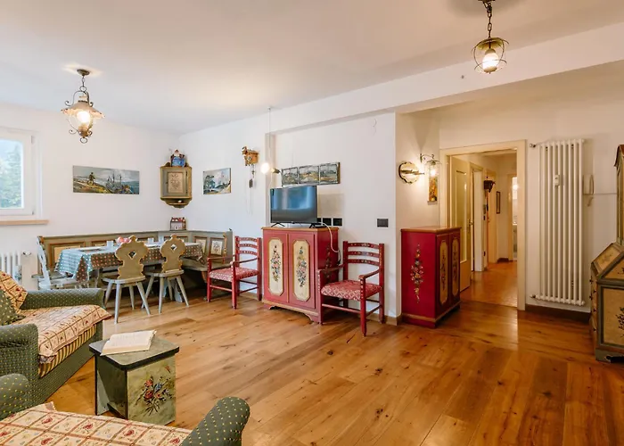 Apartment Luisa By Interhome Canazei